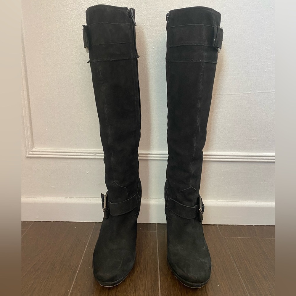 **FINAL AMOUNT** Fornarina Women’s Knee High Suede Boots Size Euro 37 (US 6-6.5)
